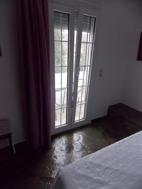 Oasis Studios Mikri Vigla Bilik gambar